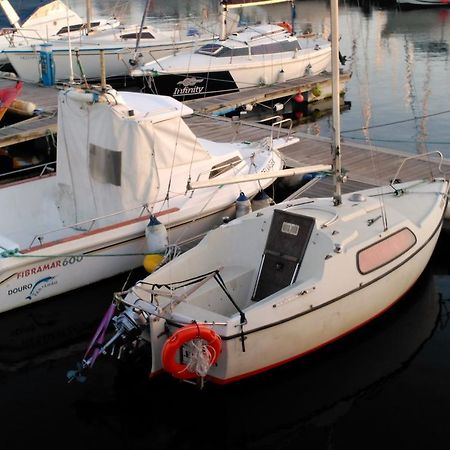 Hotel Vrs - Low Cost Beach Boat à Leça da Palmeira Extérieur photo