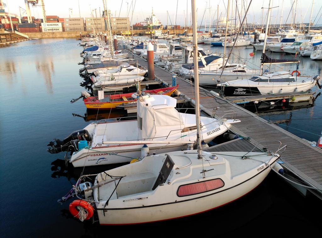 Hotel Vrs - Low Cost Beach Boat à Leça da Palmeira Extérieur photo